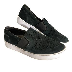 Vionic Kani Suede Slip On Shoes 9.5 Comfort Minimalist Classic Office Lagom Walk